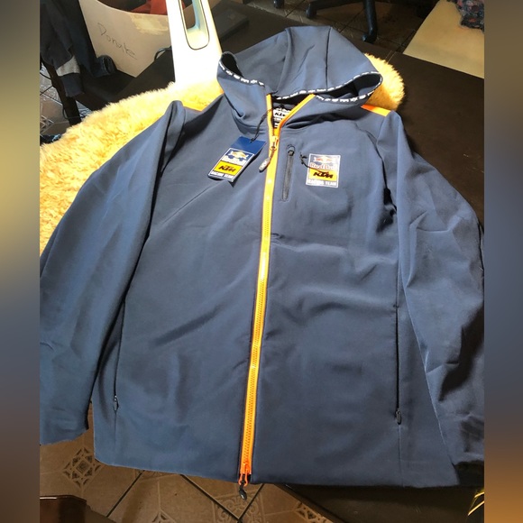 KTM Women Softshell Jacket - Picture 1 of 5